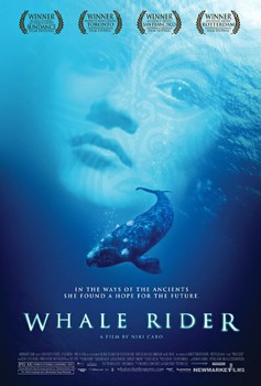 Ein neuseeländisches Filmprodukt erobert die Kinoleinwände: 'Whale Rider' von Niki Caro. (Film-Plakat: Whale Rider)