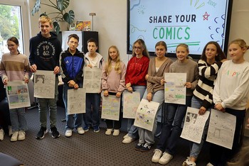 In jedem der sechs Graphic-Novel-Workshops wurden die beliebtesten Werke ausgesucht, fünf oder sechs fanden ihren Weg in die Sparkassen-Ausstellung. (Foto: Jens Gesper)