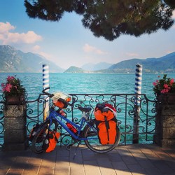 Felicitas Hegemann: La Dolce Bicicletta - Pedalieren und Pasta: mit dem Fahrrad durch Italien - Menaggio am Lago di Como (Foto: Felicitas Hegemann)