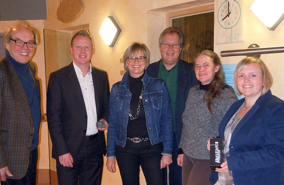 Die Organisatoren des Literaturpflaster zogen Fazit am wohl finnischsten Ort in Bad Berleburg, der Sauna. Finnland hat den Kulturfreunden der Region eingeheizt, der Veranstaltungsmarathon erfreute sich durchweg sehr positiver Resonanz. (Foto: Stadt Bad Berleburg)